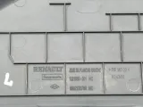 Накладка торпедо левая Renault Fluence 689212078R