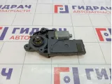 Моторчик стеклоподъемника передний левый Renault Fluence 807310699R