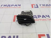 Дефлектор воздушный левый Renault Fluence 687610710R