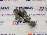 Педаль тормоза Renault Fluence 465010021R