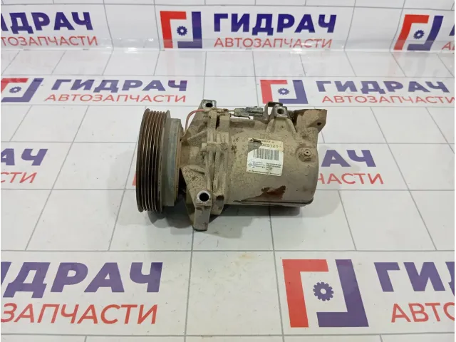 Компрессор кондиционера Renault Fluence 8201025121