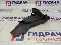 Накладка петли капота правая Renault Fluence 668620021R