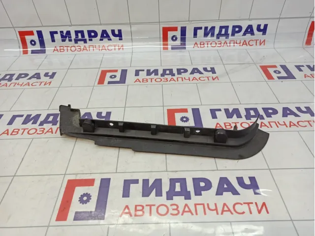 Накладка крыла переднего левого Renault Fluence 638213482R