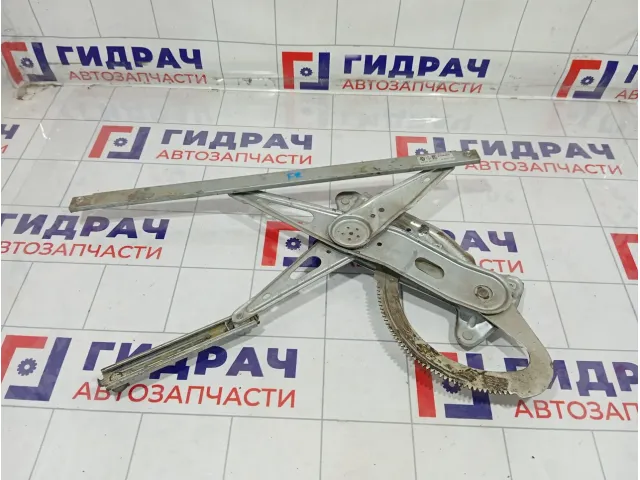Стеклоподъемник электрический передний правый Renault Fluence 807200013R