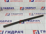 Уплотнитель стекла переднего правого Renault Fluence 803300029R