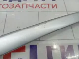 Накладка декоративная на торпедо правая Renault Fluence 682115638R