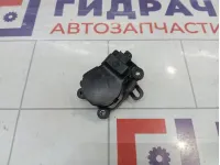 Моторчик заслонки отопителя Renault Fluence 277422408R