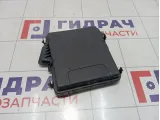 Крышка блока предохранителей Renault Fluence 284C40002R