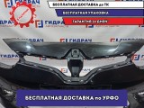 Бампер передний Renault Fluence . Потертость, сломано крепление.