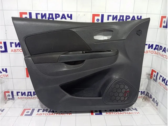 Обшивка двери передней левой Renault Kaptur 809015295R