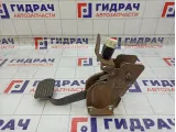 Педаль тормоза Renault Kaptur 465018032R