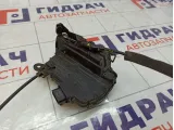 Замок двери передней правой Renault Kaptur 805022764R