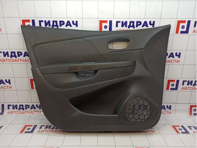 Обшивка двери передней левой Renault Kaptur 809012902R