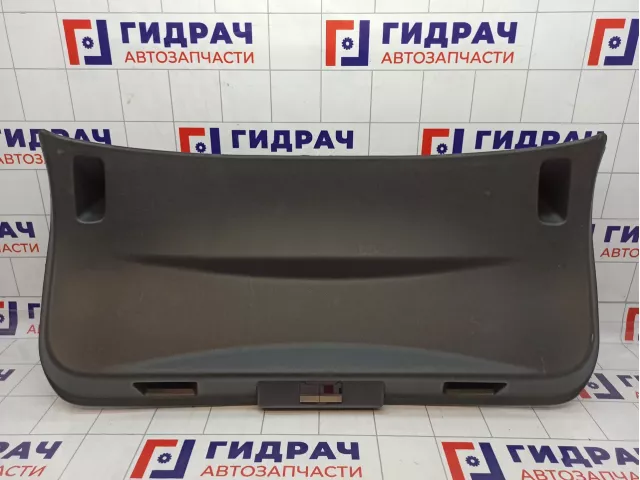 Обшивка двери багажника Renault Kaptur 909000909R