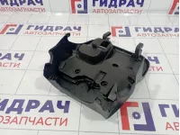 Кожух рулевой колонки нижний Renault Kaptur 484727726R