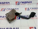 Педаль тормоза Renault Kaptur 465018032R