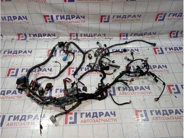 Проводка двигателя Renault Kaptur 240111550R