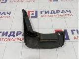 Брызговик передний правый Renault Logan 6001548321