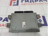 Блок управления двигателем Renault Logan 8200483732