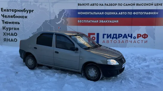 Автомобиль Renault Logan  в разборе