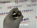 Активатор замка багажника Renault Logan 7700712901
