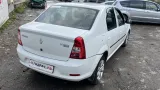 Автомобиль Renault Logan  в разборе