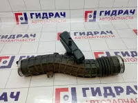 Патрубок воздушного фильтра Renault Logan 2 165780388R