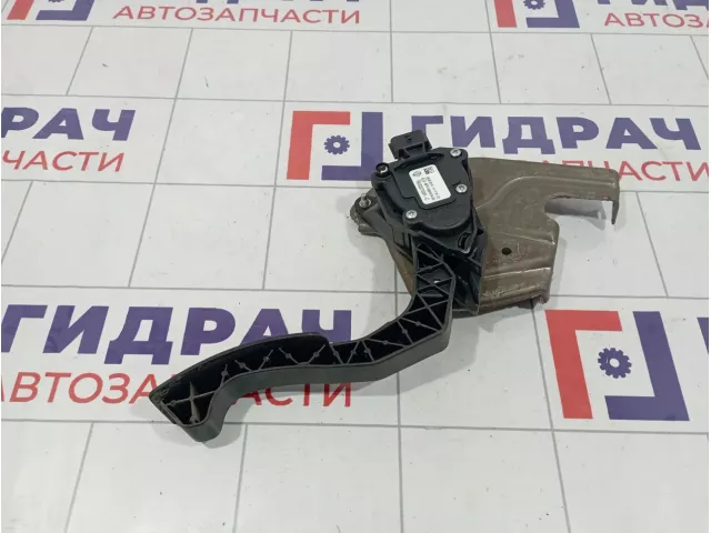 Педаль газа Renault Logan 2 180022703R