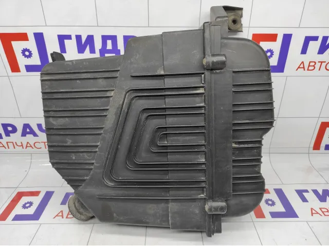 Корпус воздушного фильтра Renault Logan 165001429R