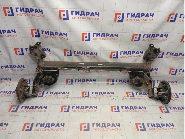 Балка задняя Renault Logan 2 555016932R