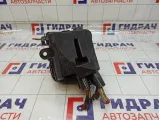 Блок предохранителей Renault Logan 2 243809584R