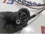 Ручка открывания лючка бензобака Renault Logan 2 846107688R. С тросом. Царапины.