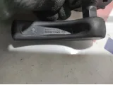 Ручка открывания лючка бензобака Renault Logan 2 846107688R. С тросом. Царапины.