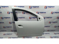 Дверь передняя правая Renault Logan 2 801008681R. Сколы.