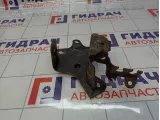 Кронштейн задней балки правый Renault Megane 2 8200792367