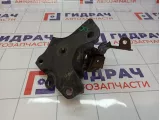 Кронштейн задней балки правый Renault Megane 2 8200792367