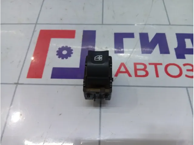 Кнопка стеклоподъемника Renault Megane 254210001R