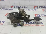 Педаль тормоза Renault Megane 465010021R