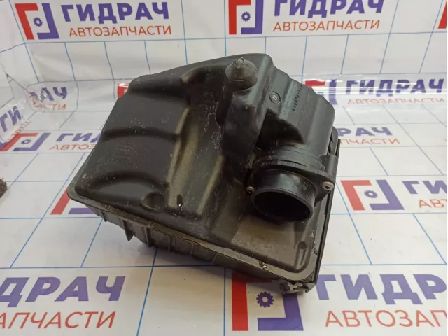 Корпус воздушного фильтра Renault Megane 3 165006500R.