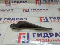 Накладка решетки стеклоочистителя правая Renault Megane 668620027R