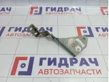 Петля капота правая Renault Megane 2 8200468184