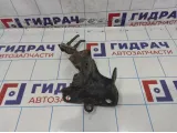 Кронштейн задней балки правый Renault Megane 2 8200792367