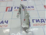 Петля крышки багажника правая Renault Megane 2 8200011068