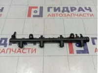 Рейка топливная (рампа) Renault Megane 3 8200135504