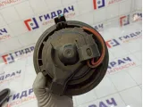 Моторчик отопителя (печки) Renault Sandero 272100975R