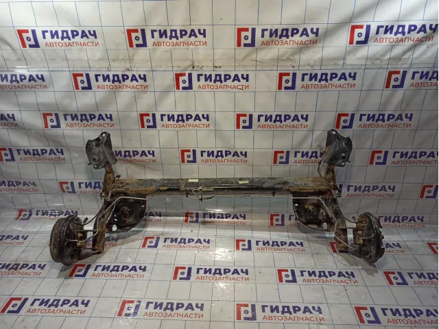 Балка задняя Renault Sandero 555016932R