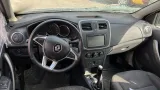 Автомобиль Renault Sandero  в разборе