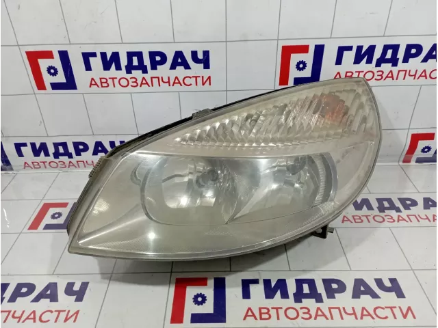 Фара левая Renault Scenic 260605447R