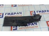 Воздуховод радиатора правый Renault Scenic 2 8200158148.