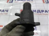 Крышка термостата Renault Symbol  8200561420